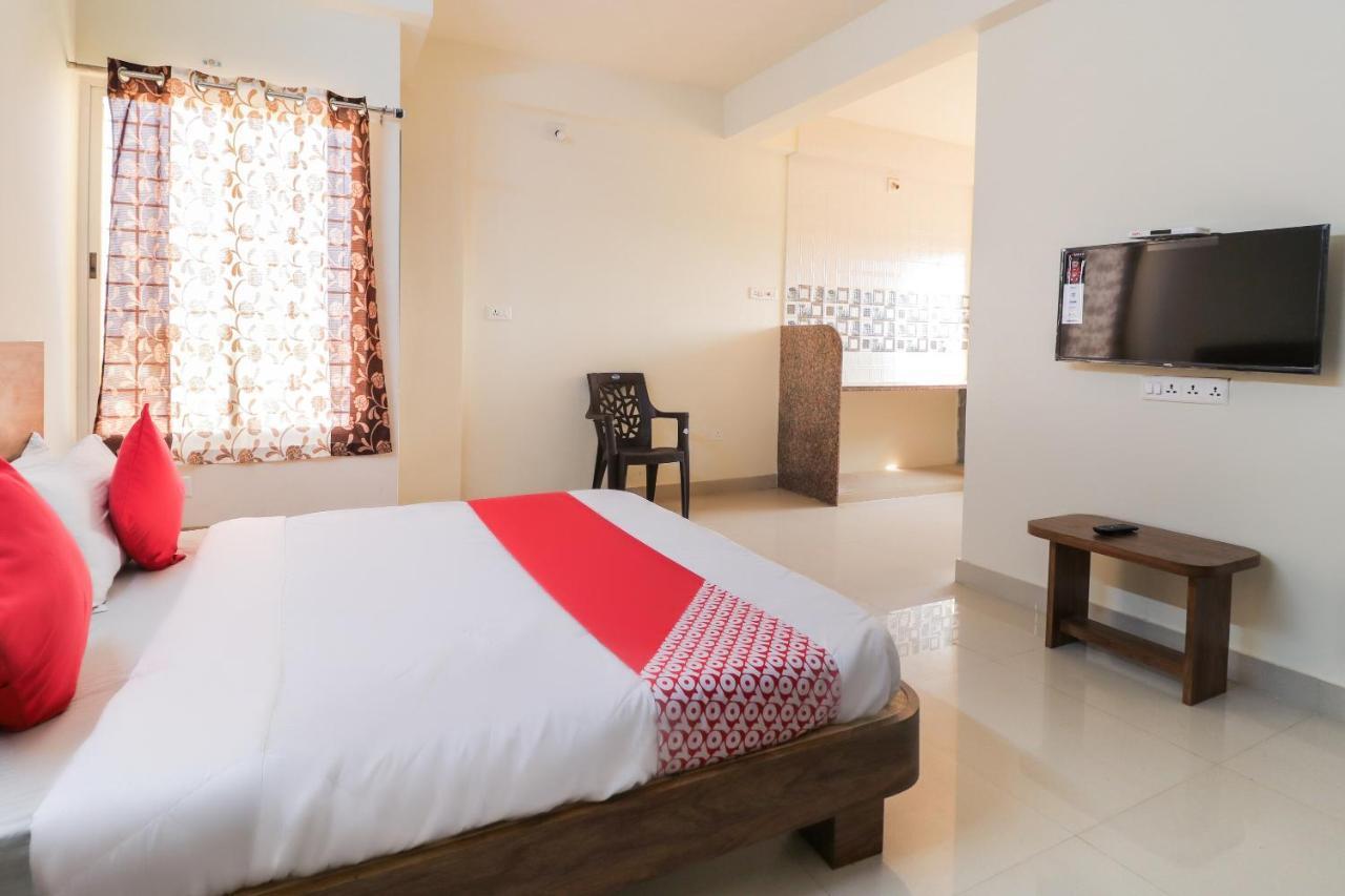 Oyo 63903 Hotel Shree Ram Villa Dwārka Kültér fotó